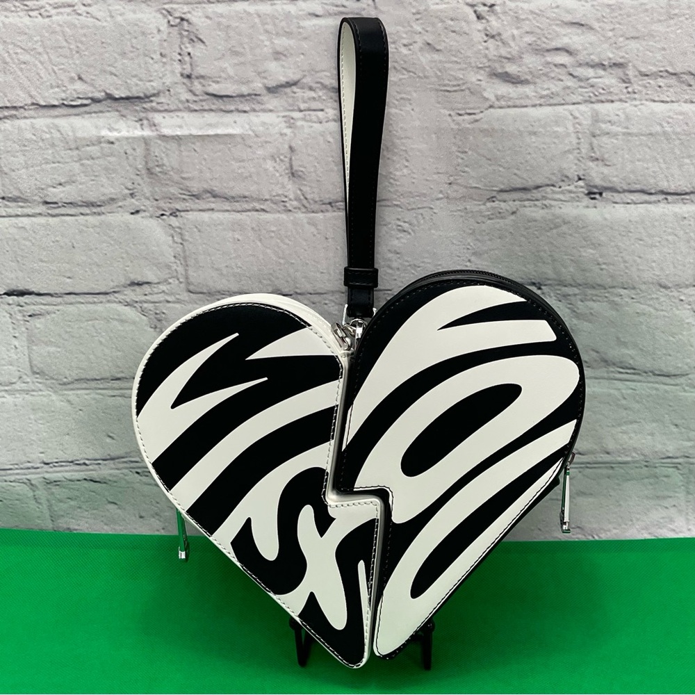 Katy Perry Miss You Heartshaped Two Piece Magnetic Clutch Purse with Wrist Strap